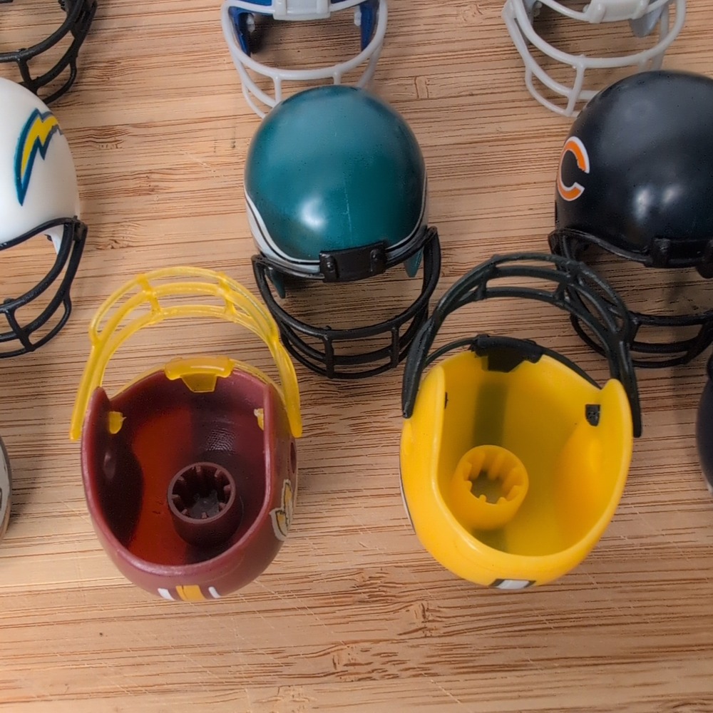 Lot of 30 NFL Mini Helmet Pencil Toppers A&A Global Gumball - Picture 3 of 16